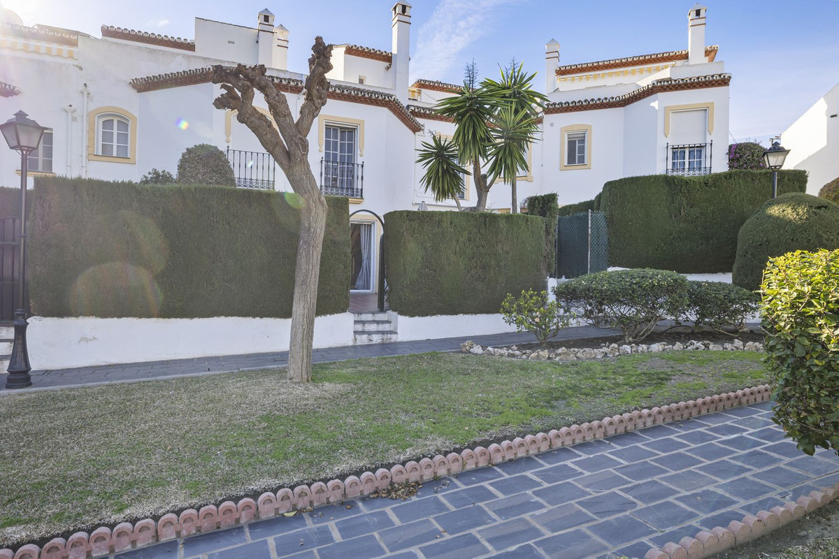Se vende Adosada de 2 dormitorios en Costa Del Sol, Málaga, España
