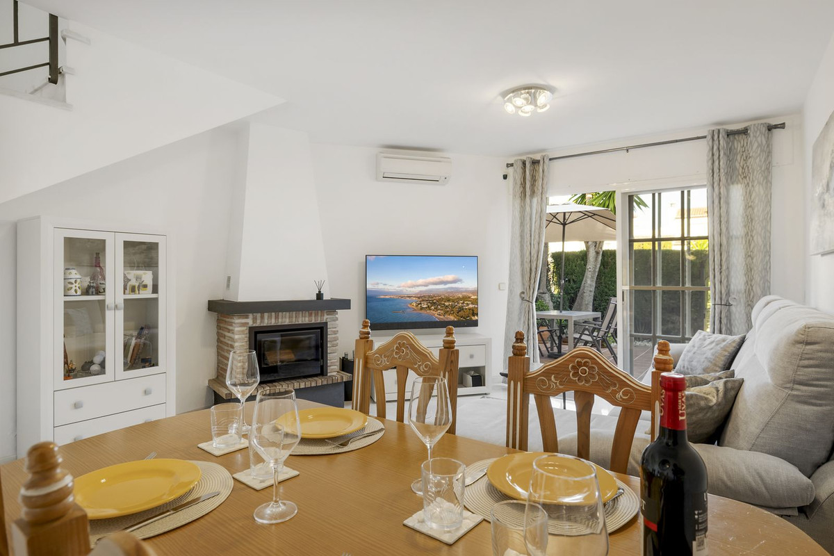 Se vende Adosada de 2 dormitorios en Costa Del Sol, Málaga, España