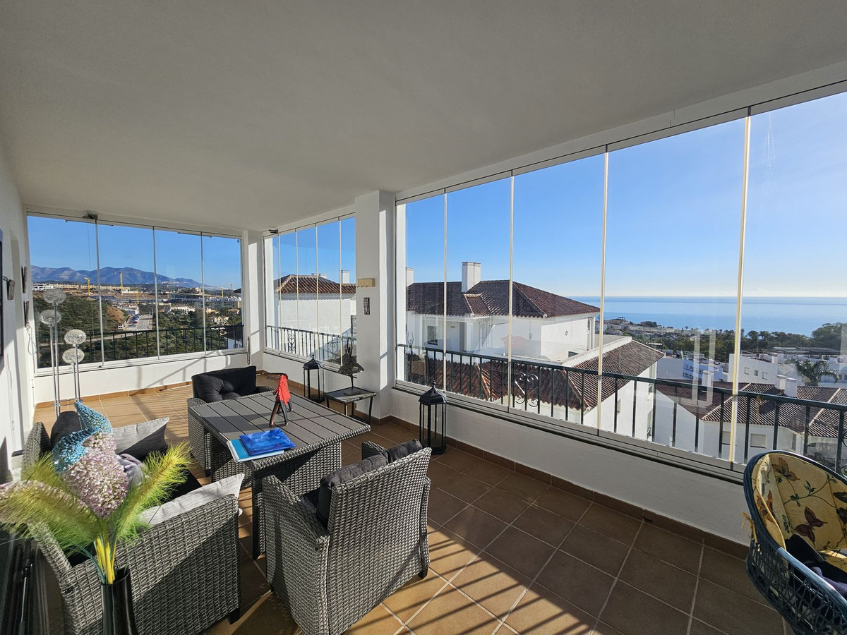 Se vende Apartamento Planta Media de 3 dormitorios en Costa Del Sol, Málaga, España