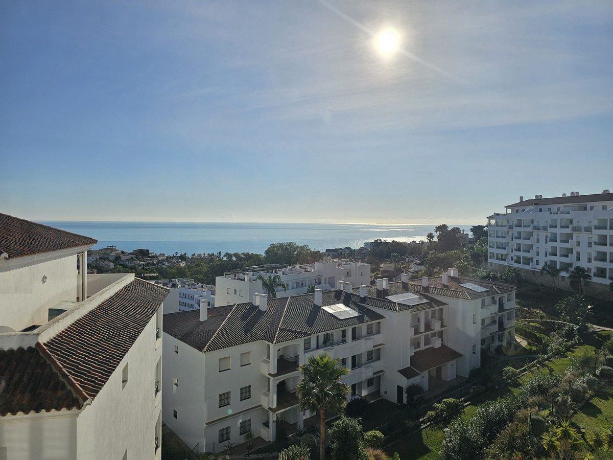 Se vende Apartamento Planta Media de 3 dormitorios en Costa Del Sol, Málaga, España