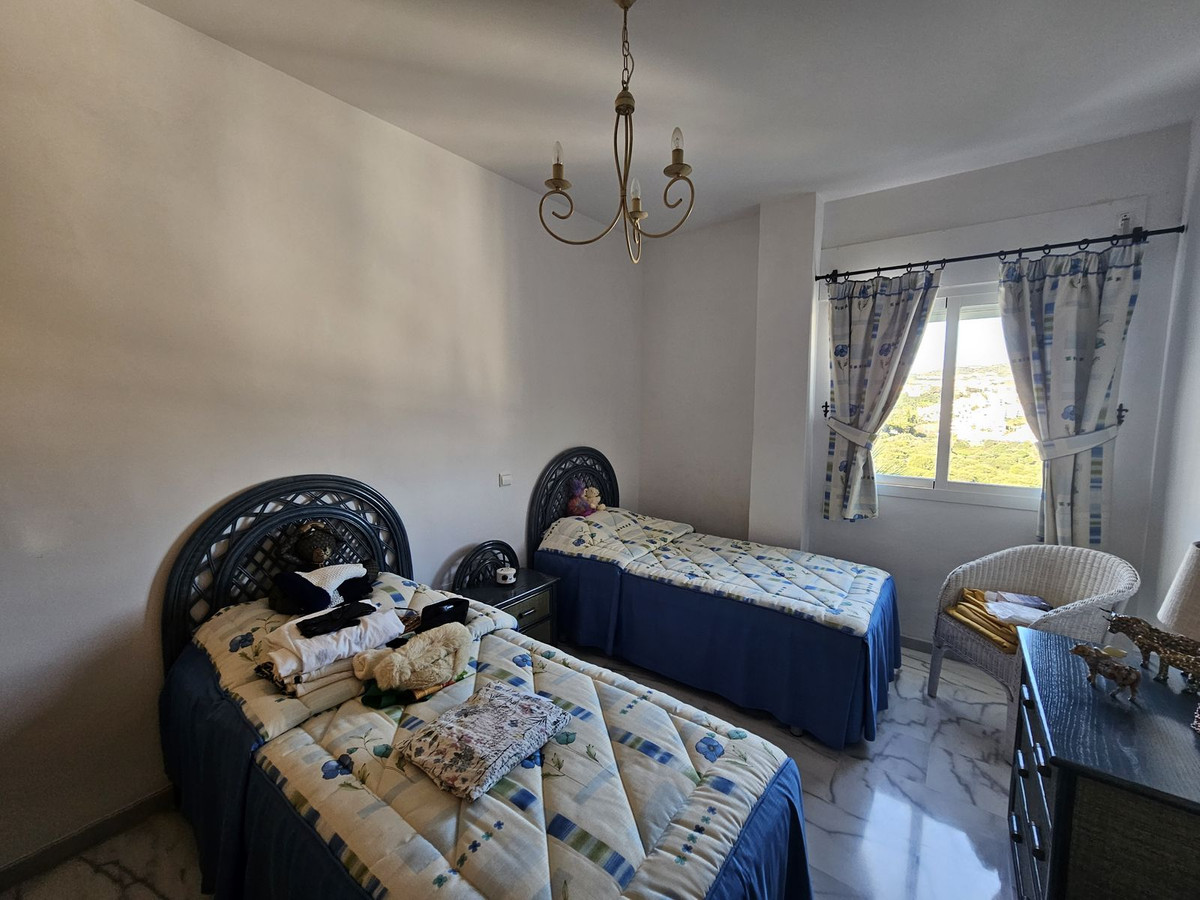 Se vende Apartamento Planta Media de 3 dormitorios en Costa Del Sol, Málaga, España