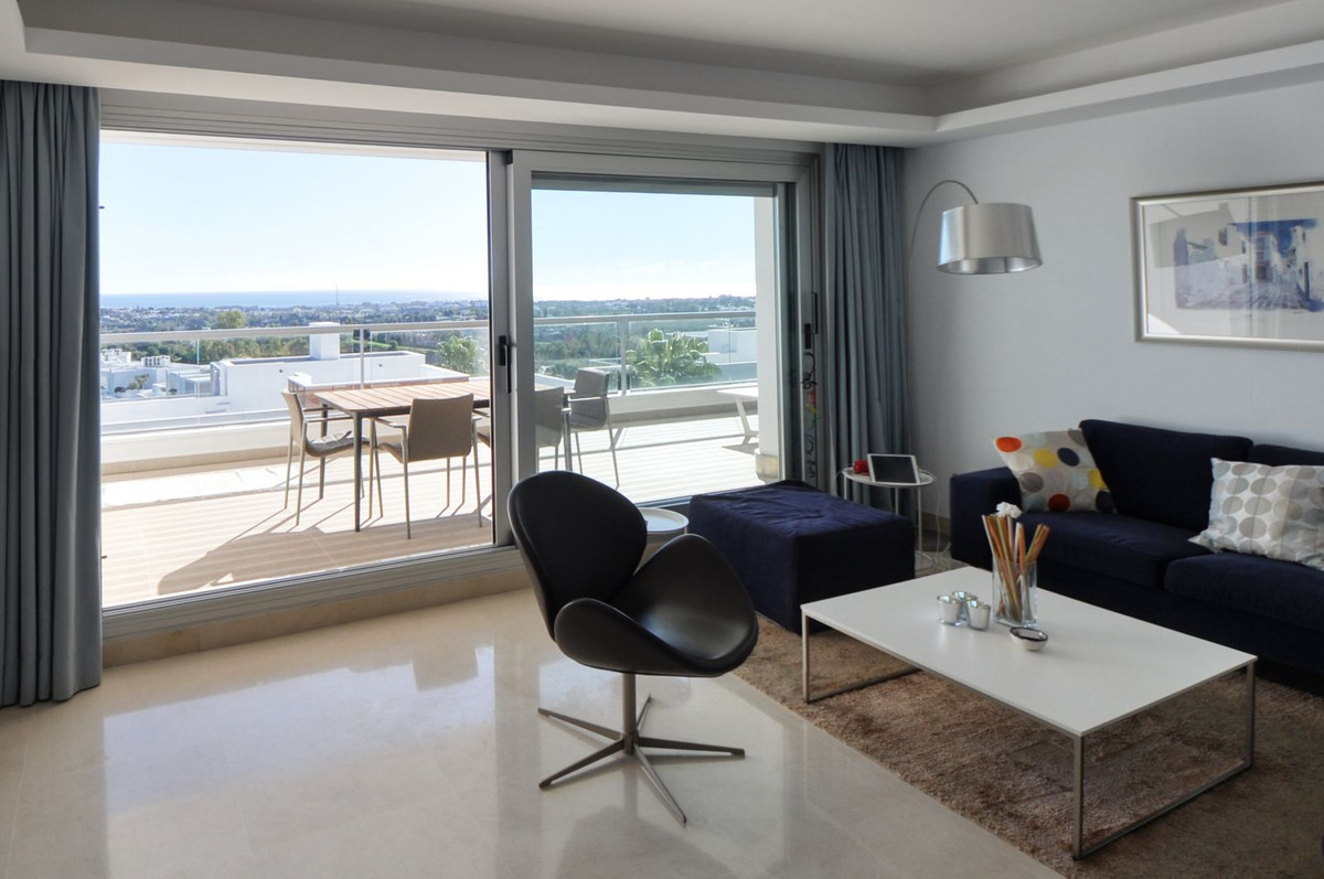 2 Bed Apartment for sale in Los Arqueros Costa Del Sol, Málaga, Spain