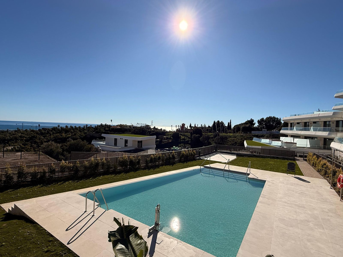 3 Bed Apartment for sale in New Golden Mile Costa Del Sol, Málaga, Spain