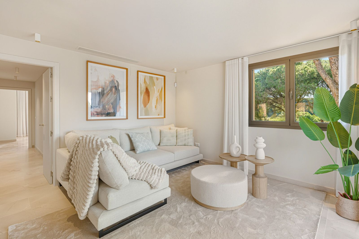 Se vende Villa - Chalet de 4 dormitorios en Costa Del Sol, Málaga, España