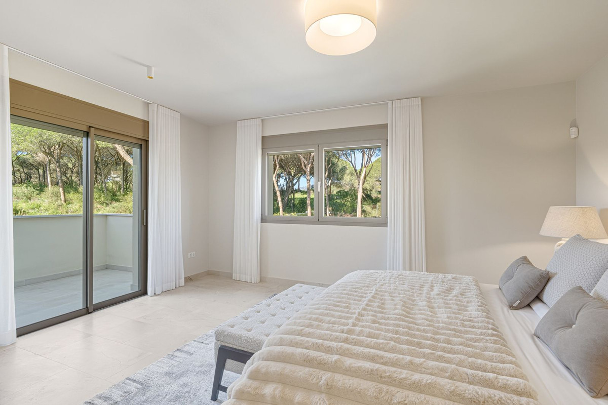 Se vende Villa - Chalet de 4 dormitorios en Costa Del Sol, Málaga, España