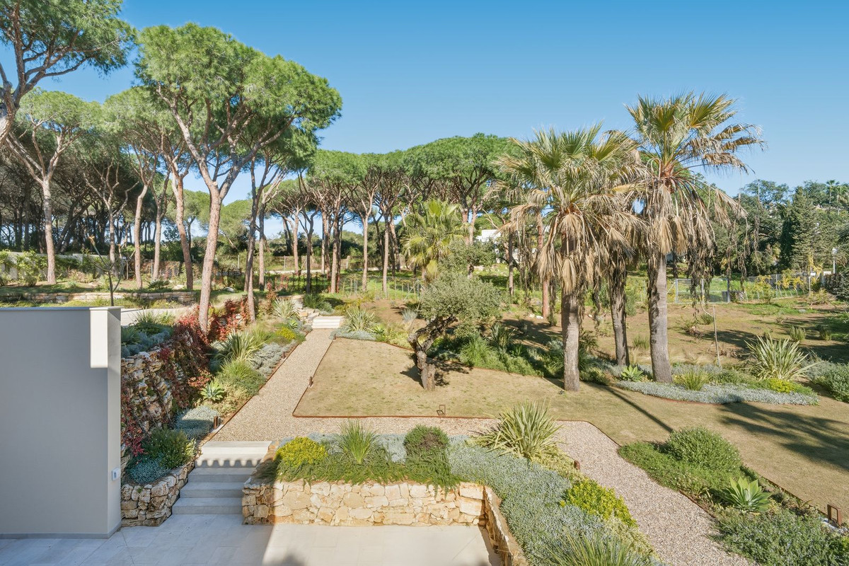 Se vende Villa - Chalet de 4 dormitorios en Costa Del Sol, Málaga, España