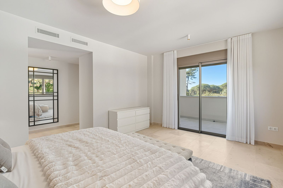 Se vende Villa - Chalet de 4 dormitorios en Costa Del Sol, Málaga, España