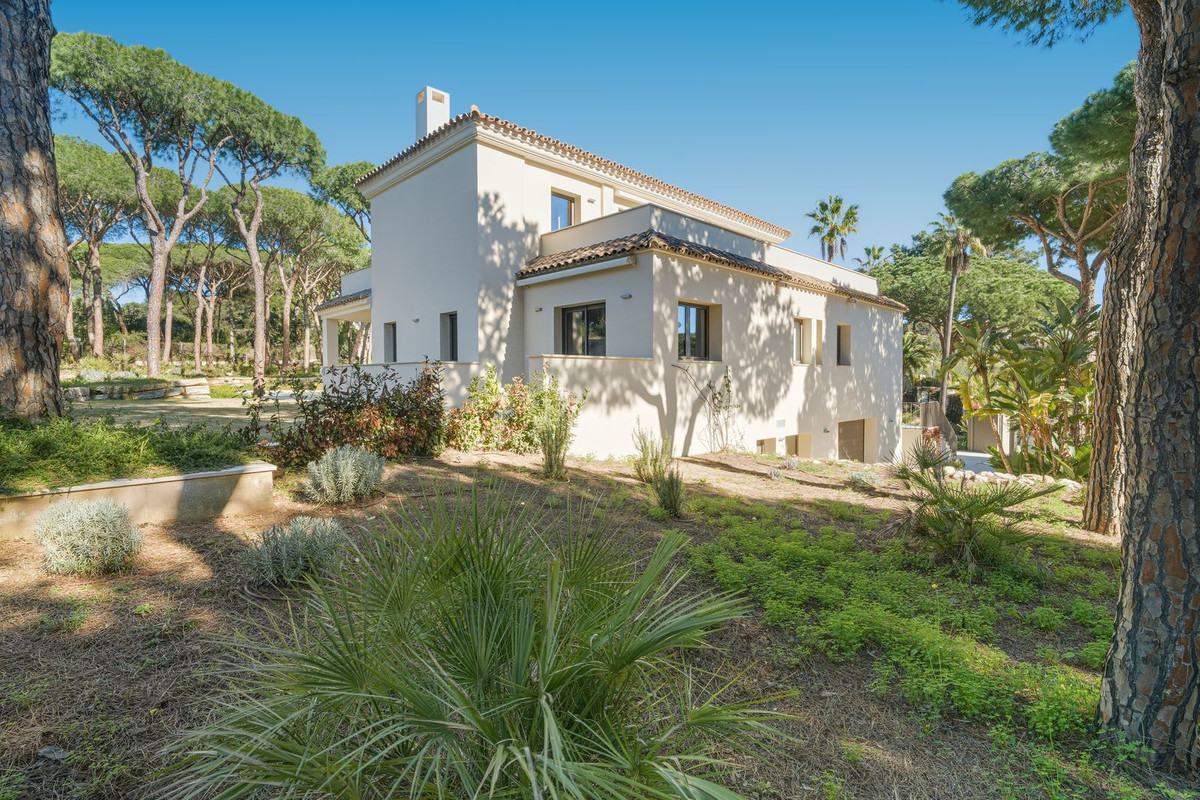 Se vende Villa - Chalet de 4 dormitorios en Costa Del Sol, Málaga, España