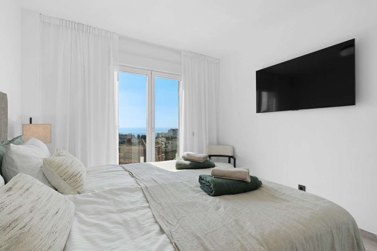 3 Bed Apartment for sale in Benalmadena Costa Del Sol, Málaga, Spain