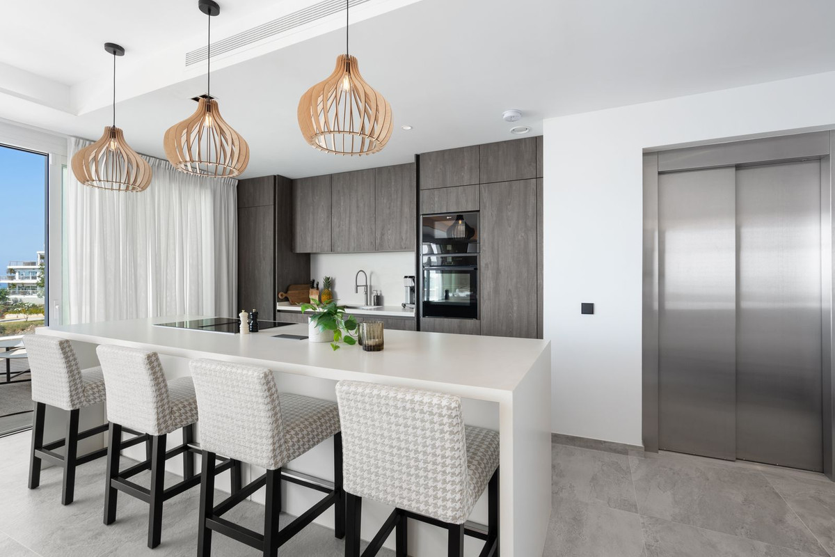 3 Bed Apartment for sale in Benalmadena Costa Del Sol, Málaga, Spain