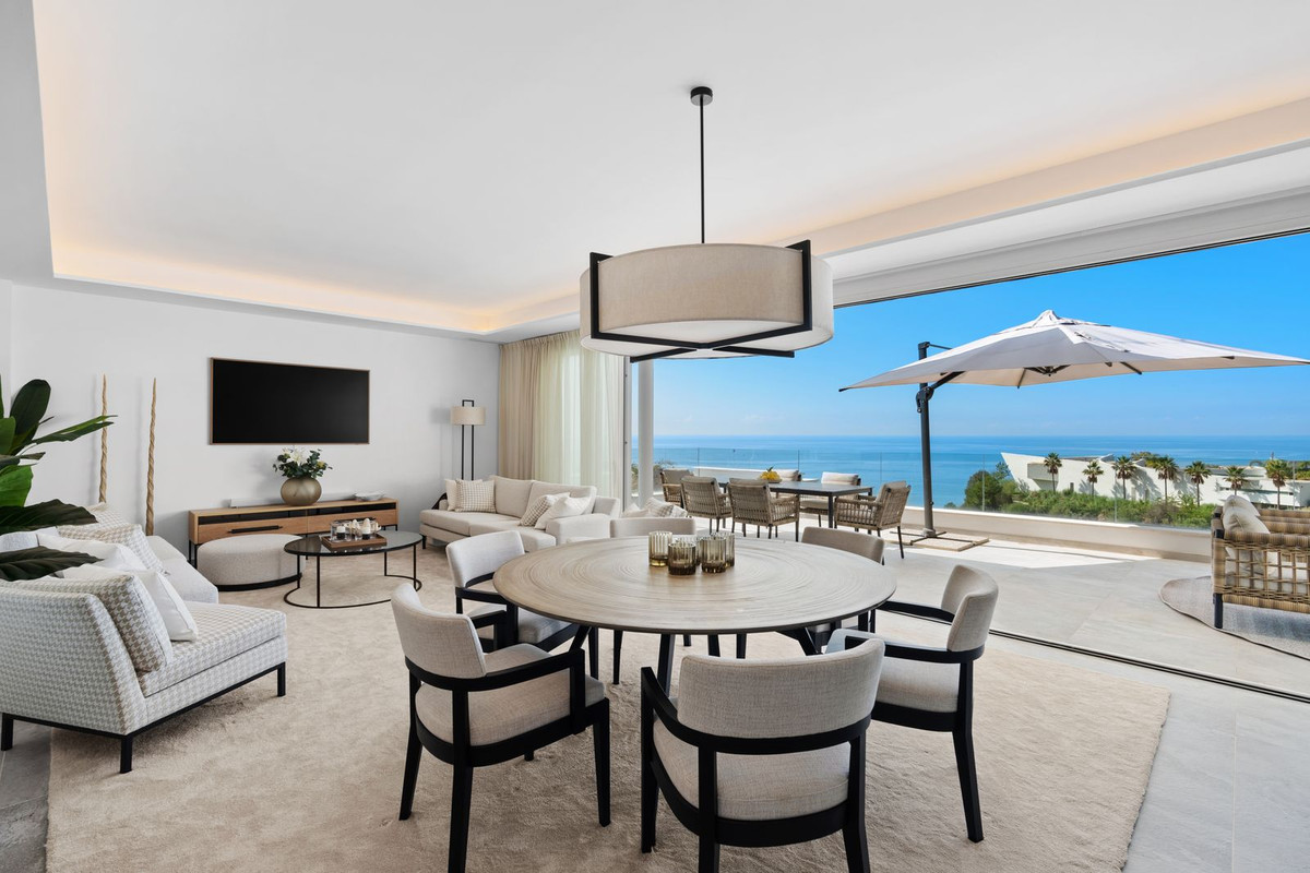 3 Bed Apartment for sale in Benalmadena Costa Del Sol, Málaga, Spain