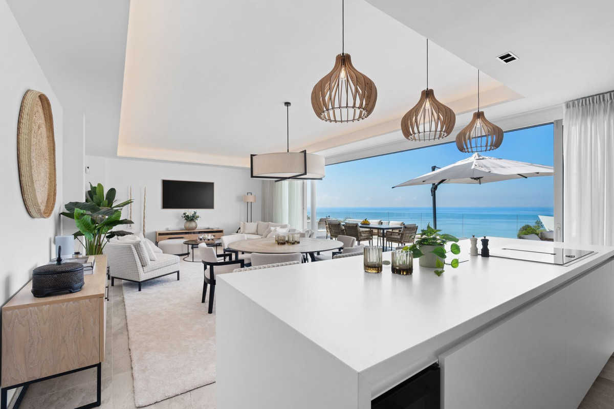 3 Bed Apartment for sale in Benalmadena Costa Del Sol, Málaga, Spain