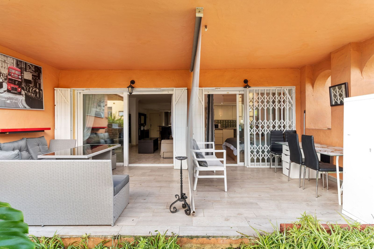 2 Bed Apartment for sale in Guadalmina Alta Costa Del Sol, Málaga, Spain