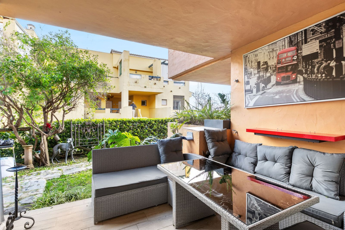 2 Bed Apartment for sale in Guadalmina Alta Costa Del Sol, Málaga, Spain