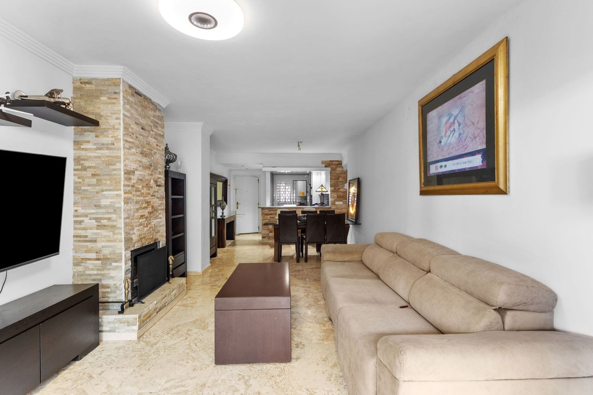 2 Bed Apartment for sale in Guadalmina Alta Costa Del Sol, Málaga, Spain