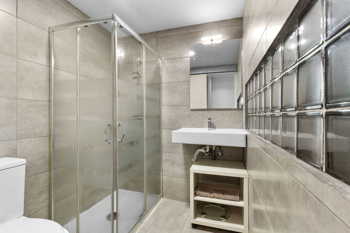 2 Bed Apartment for sale in Guadalmina Alta Costa Del Sol, Málaga, Spain
