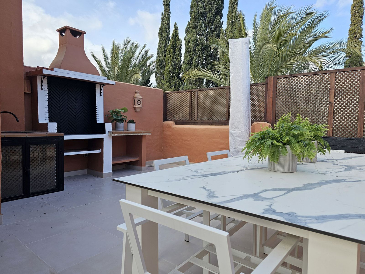 4 Bed Townhouse for sale in The Golden Mile Costa Del Sol, Málaga, Spain