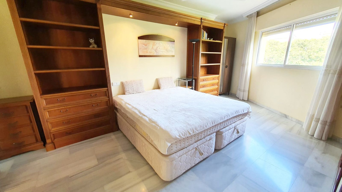 Se vende Apartamento Planta Media de 3 dormitorios en Costa Del Sol, Málaga, España