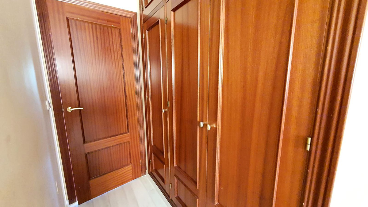 Se vende Apartamento Planta Media de 3 dormitorios en Costa Del Sol, Málaga, España