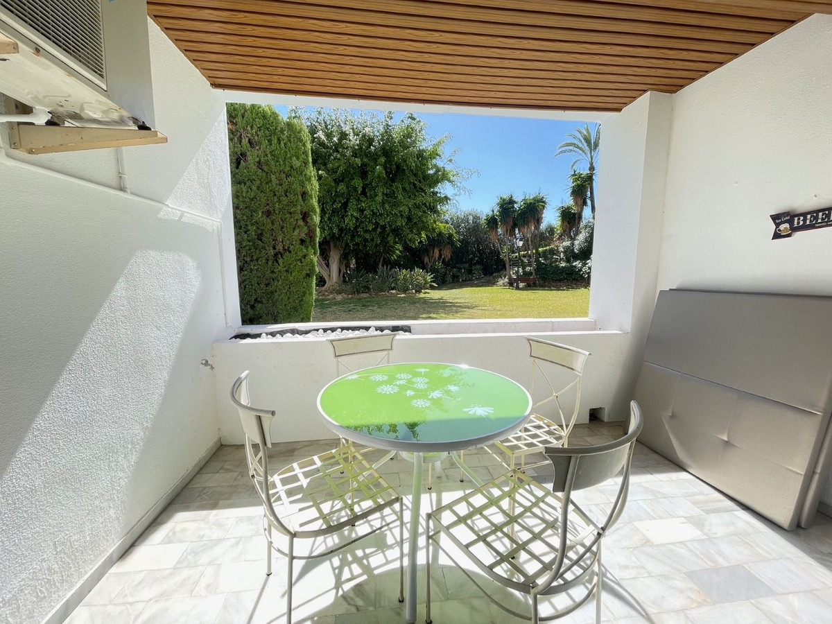 1 Bed Apartment for sale in Las Brisas Costa Del Sol, Málaga, Spain