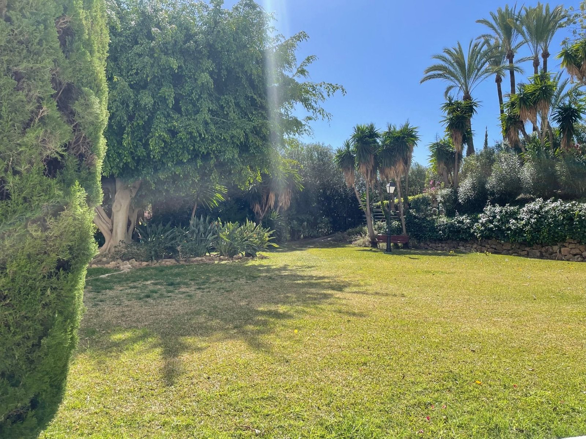 1 Bed Apartment for sale in Las Brisas Costa Del Sol, Málaga, Spain