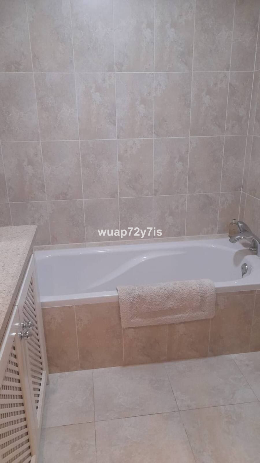 2 Bed Apartment for sale in El Presidente Costa Del Sol, Málaga, Spain