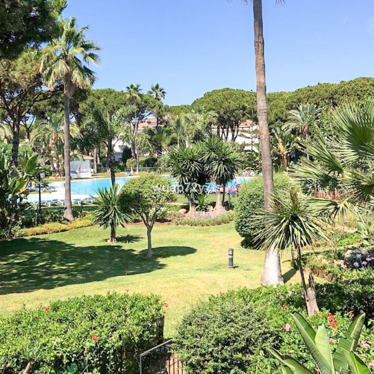 2 Bed Apartment for sale in El Presidente Costa Del Sol, Málaga, Spain