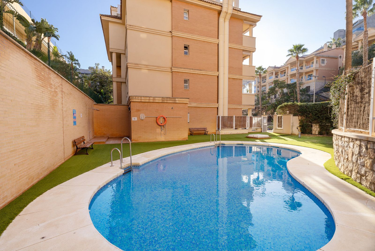 3 Bed Apartment for sale in Benalmadena Costa Del Sol, Málaga, Spain