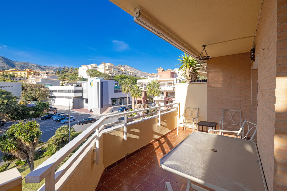 3 Bed Apartment for sale in Benalmadena Costa Del Sol, Málaga, Spain