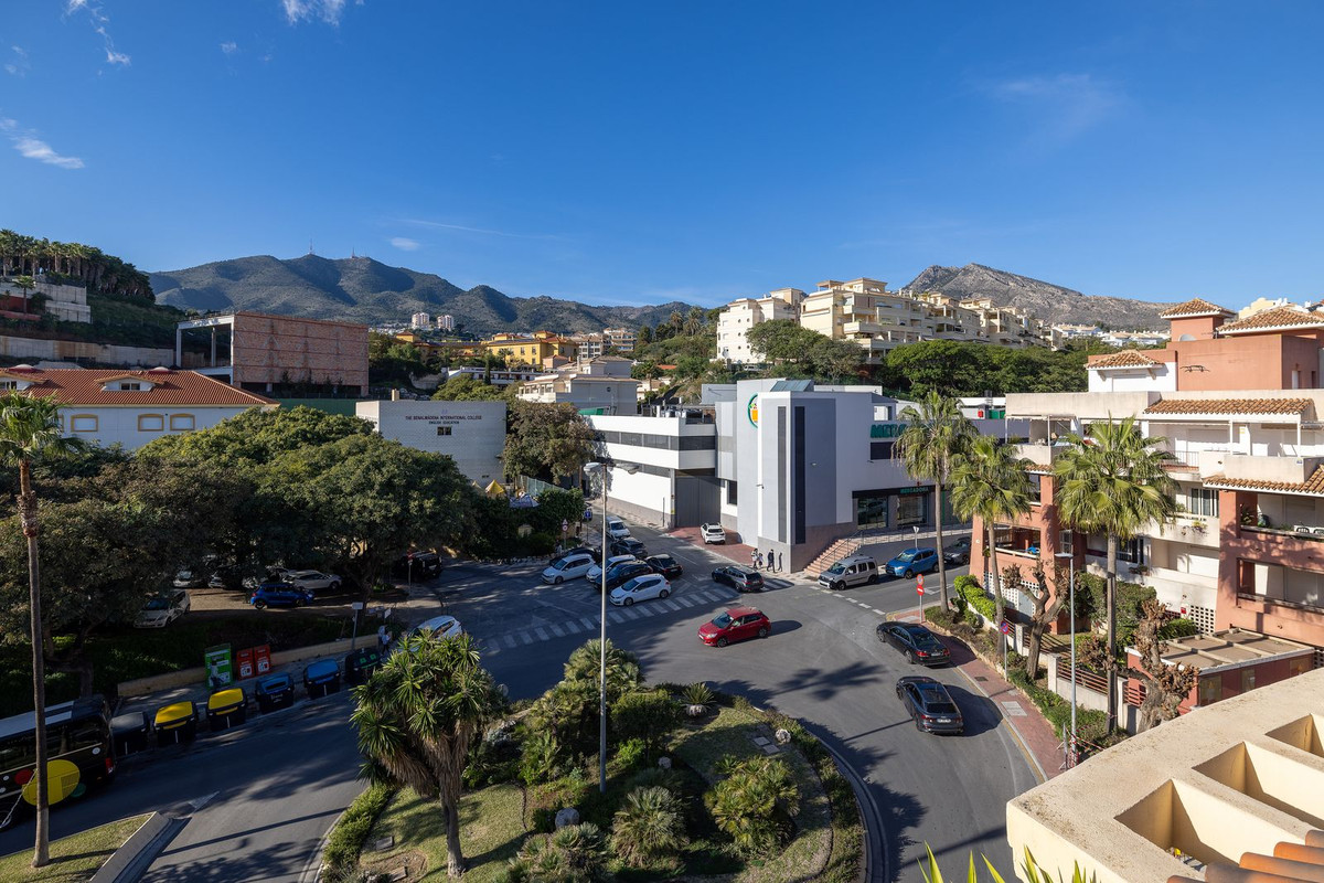3 Bed Apartment for sale in Benalmadena Costa Del Sol, Málaga, Spain