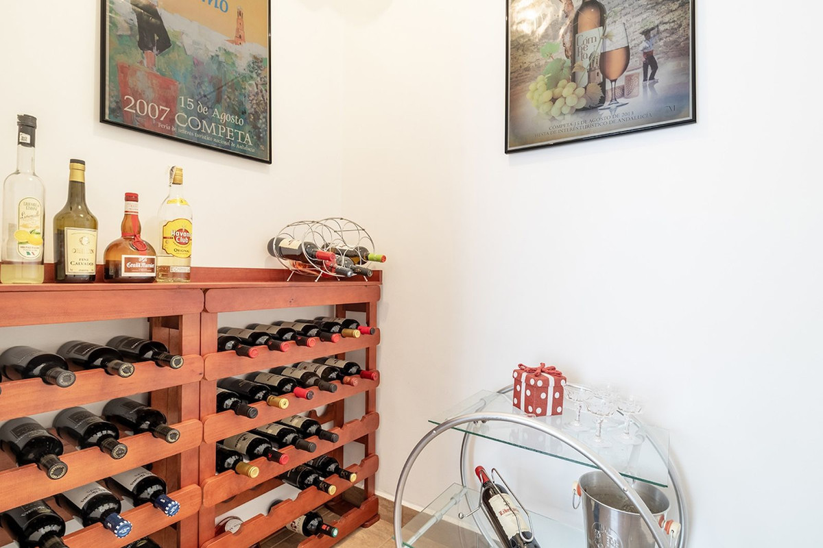 4 Bed Townhouse for sale in Cómpeta Costa Del Sol East, Málaga, Spain