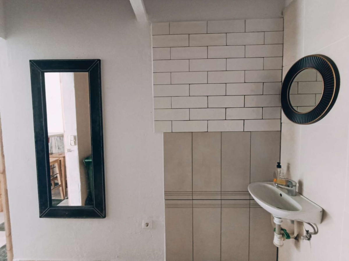 Se vende Oficina  en Costa Del Sol, Málaga, España
