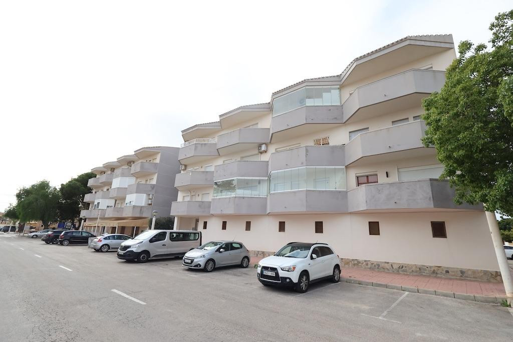 1 Bed Apartment for sale in Cabo Roig Costa Blanca, Alicante, Spain