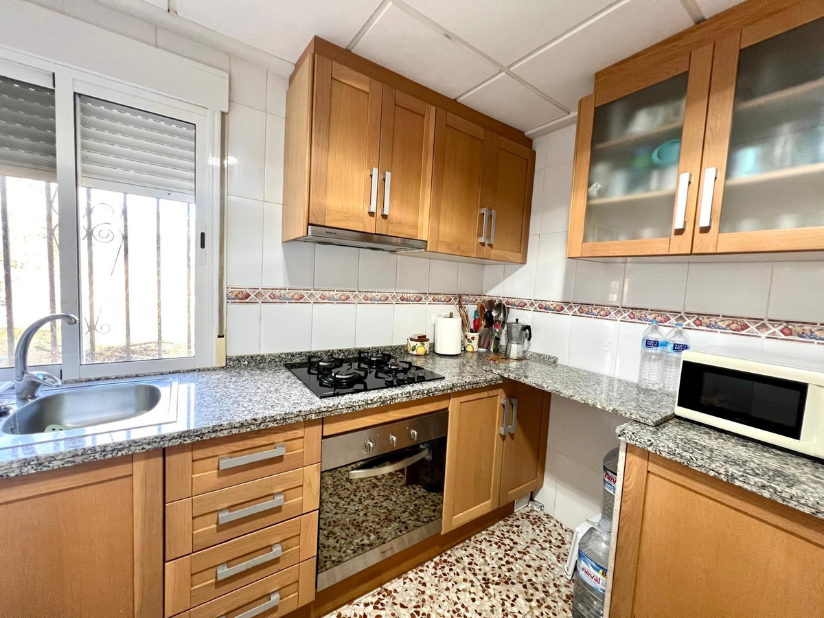 Se vende Villa - Chalet de 3 dormitorios en Costa Blanca, Alicante, España