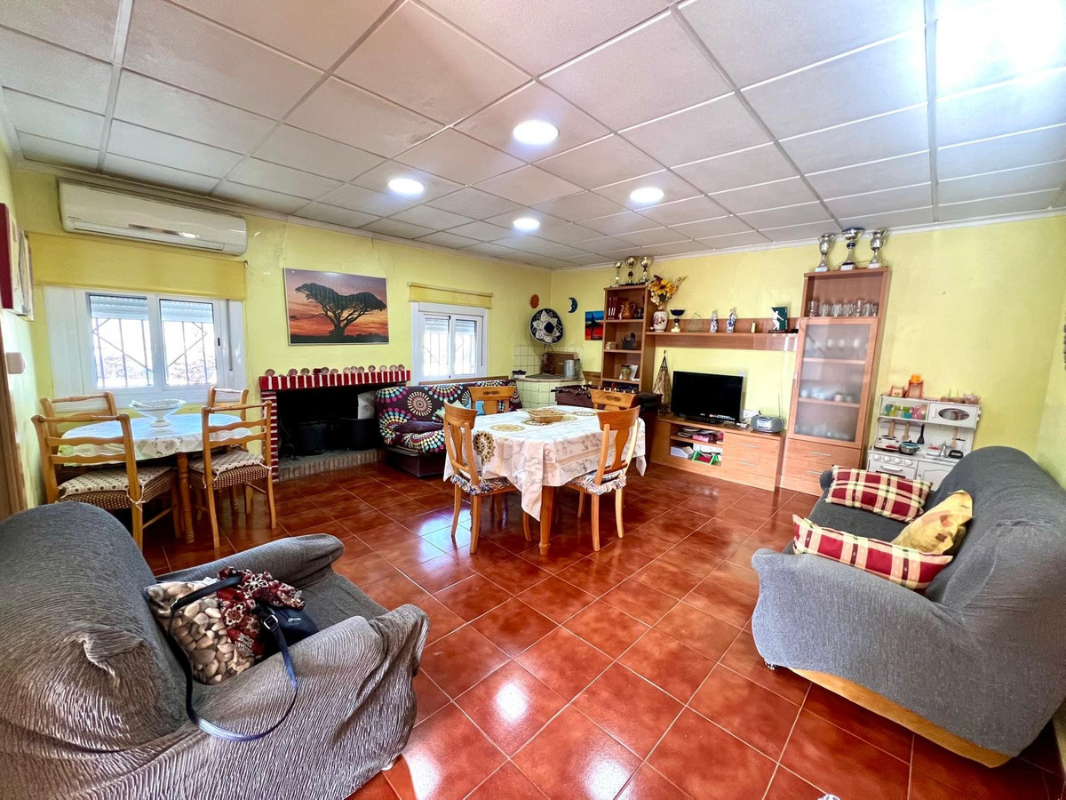 Se vende Villa - Chalet de 3 dormitorios en Costa Blanca, Alicante, España