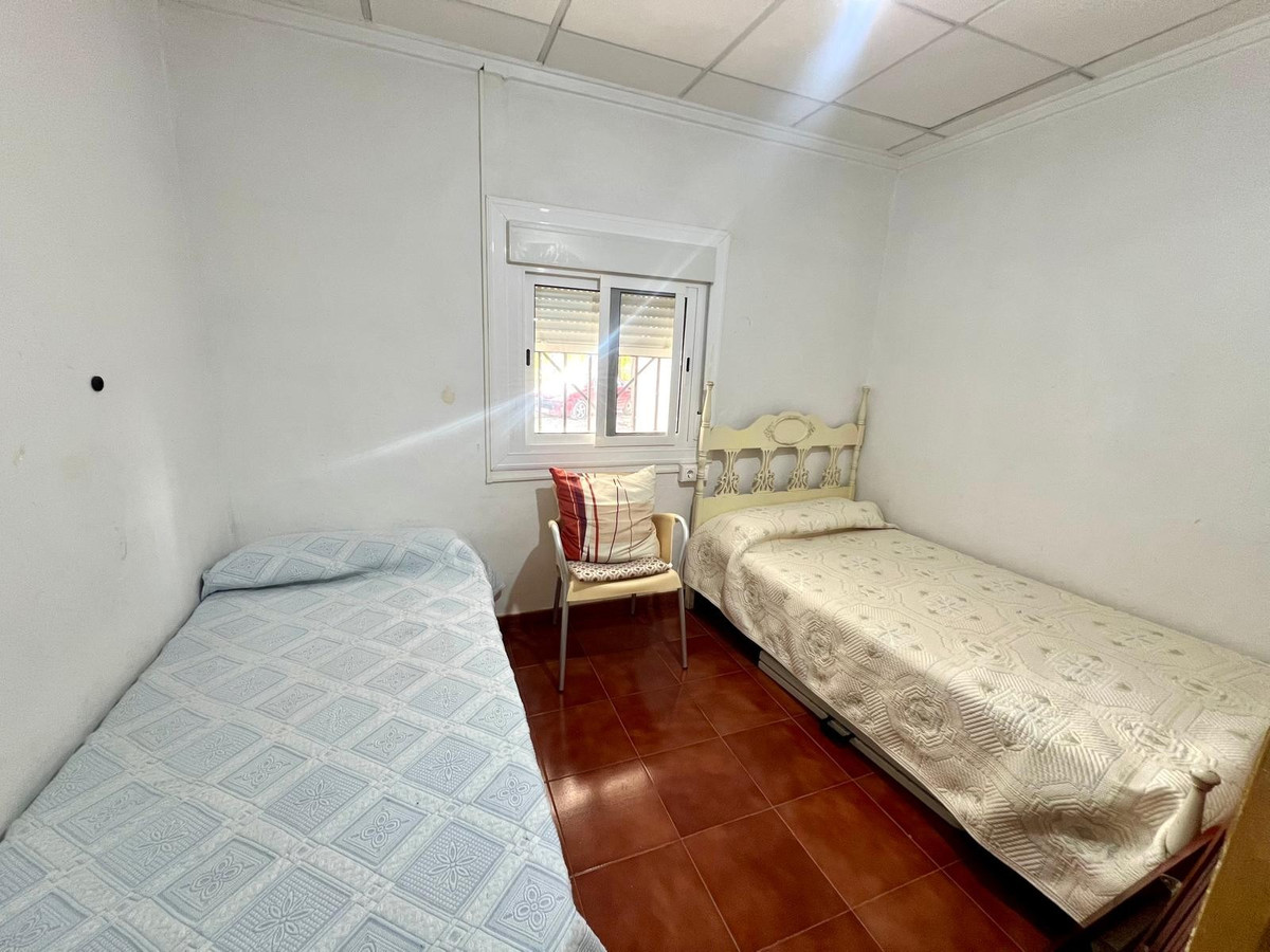 Se vende Villa - Chalet de 3 dormitorios en Costa Blanca, Alicante, España
