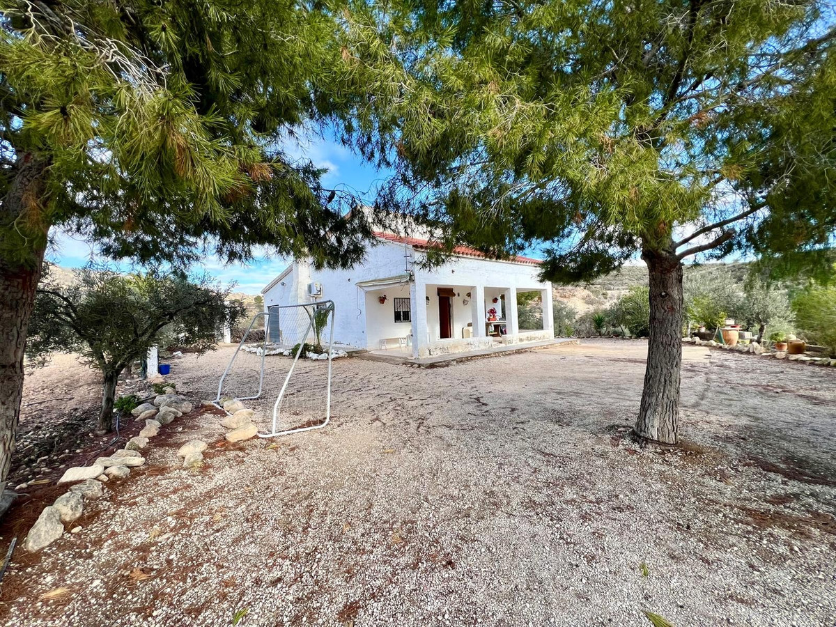 Se vende Finca - Cortijo de 3 dormitorios en Costa Blanca, Alicante, España