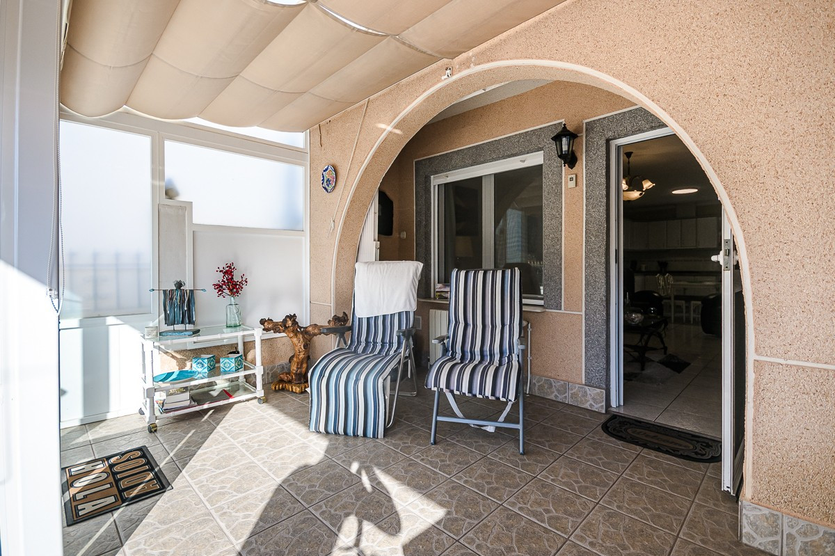 Se vende Villa - Chalet de 2 dormitorios en Costa Blanca, Alicante, España