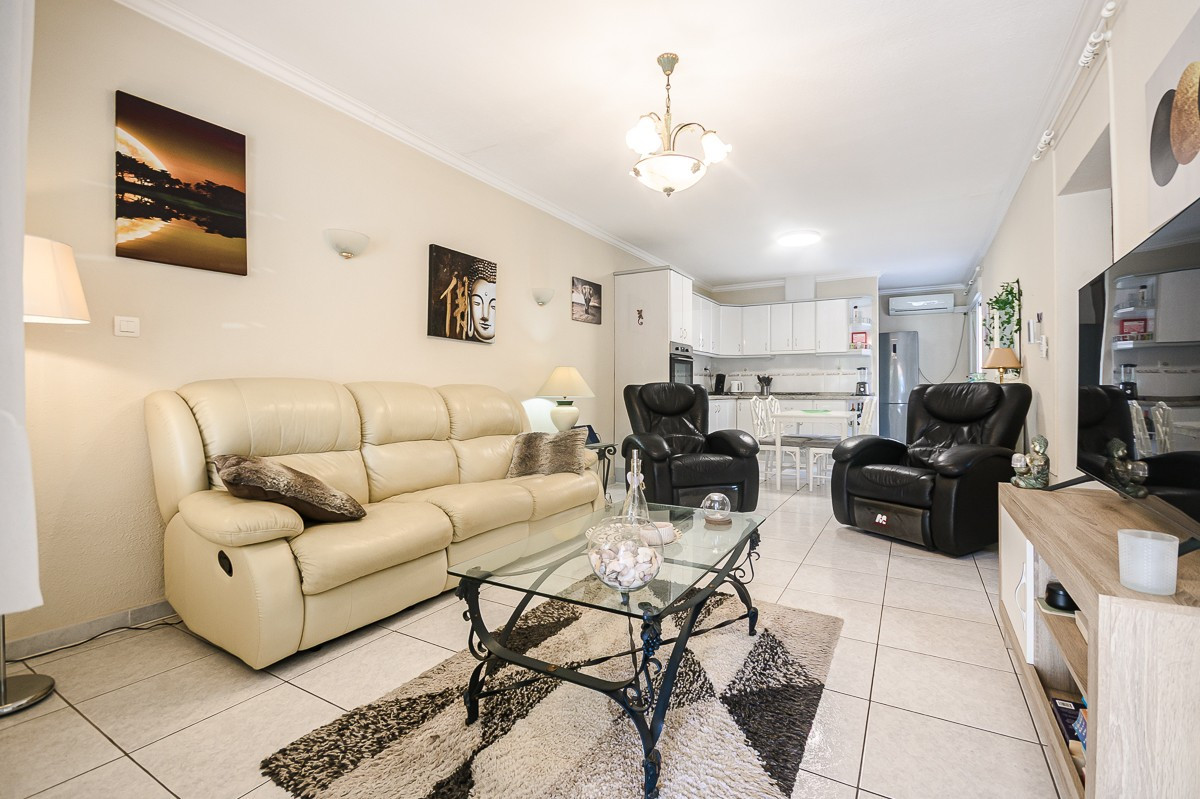 Se vende Villa - Chalet de 2 dormitorios en Costa Blanca, Alicante, España