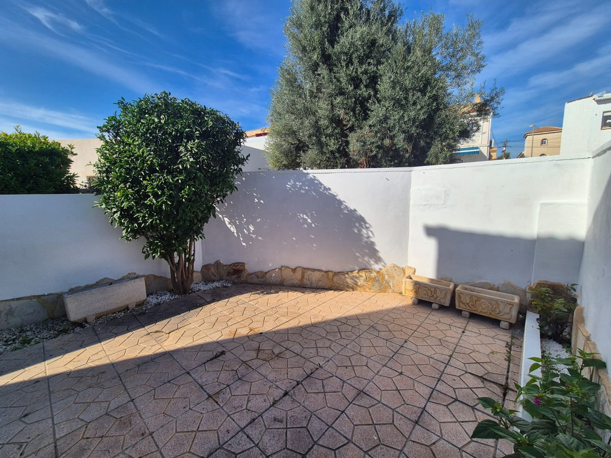 3 Bed Townhouse for sale in Torrevieja Costa Blanca, Alicante, Spain