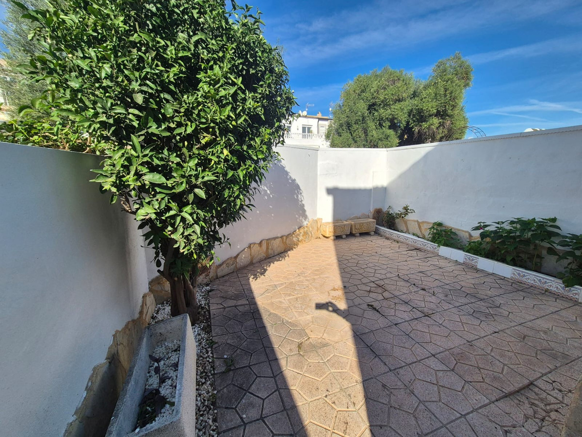 3 Bed Townhouse for sale in Torrevieja Costa Blanca, Alicante, Spain