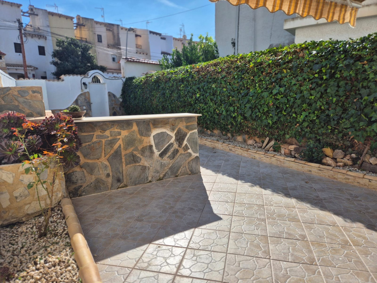 3 Bed Townhouse for sale in Torrevieja Costa Blanca, Alicante, Spain