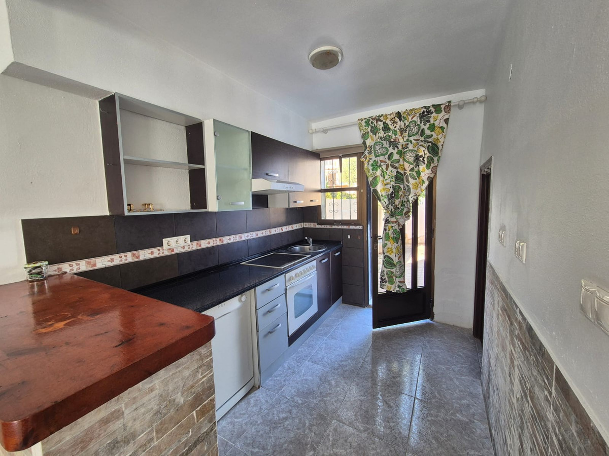 3 Bed Townhouse for sale in Torrevieja Costa Blanca, Alicante, Spain