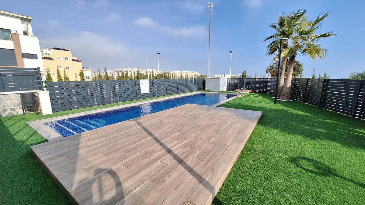 Se vende Apartamento Planta Baja de 3 dormitorios en Costa Blanca, Alicante, España