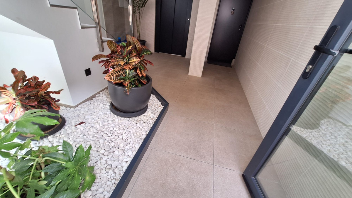 Se vende Apartamento Planta Baja de 3 dormitorios en Costa Blanca, Alicante, España