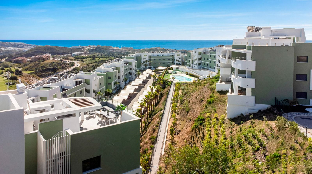 3 Bed Apartment for sale in Calanova Golf Costa Del Sol, Málaga, Spain