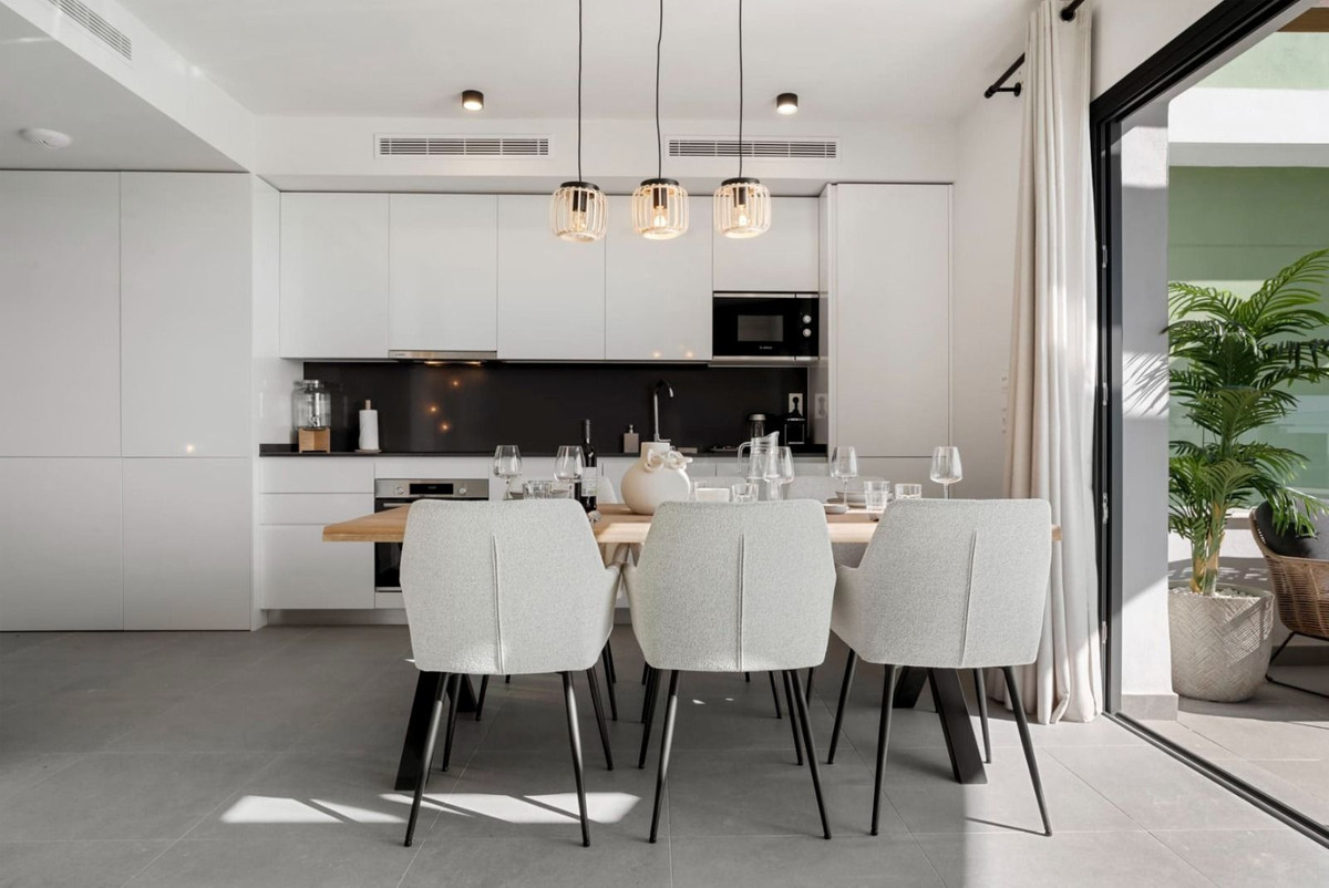 3 Bed Apartment for sale in Calanova Golf Costa Del Sol, Málaga, Spain