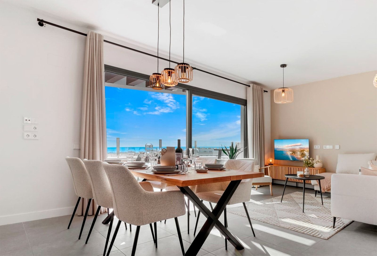 3 Bed Apartment for sale in Calanova Golf Costa Del Sol, Málaga, Spain