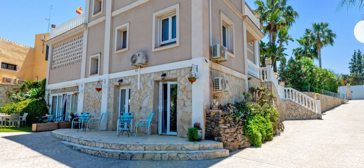 8 Bed Townhouse for sale in Campo Mijas Costa Del Sol, Málaga, Spain