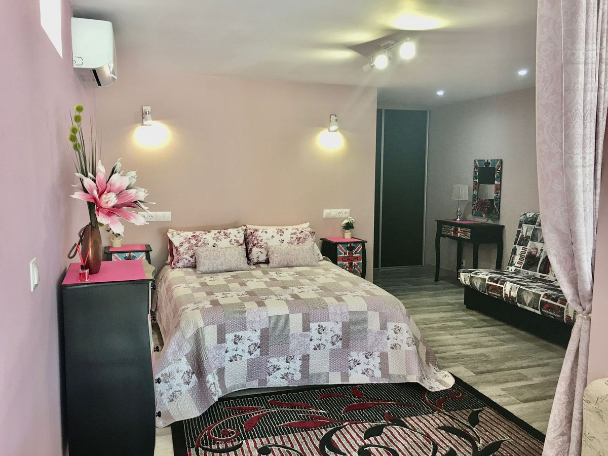 8 Bed Townhouse for sale in Campo Mijas Costa Del Sol, Málaga, Spain